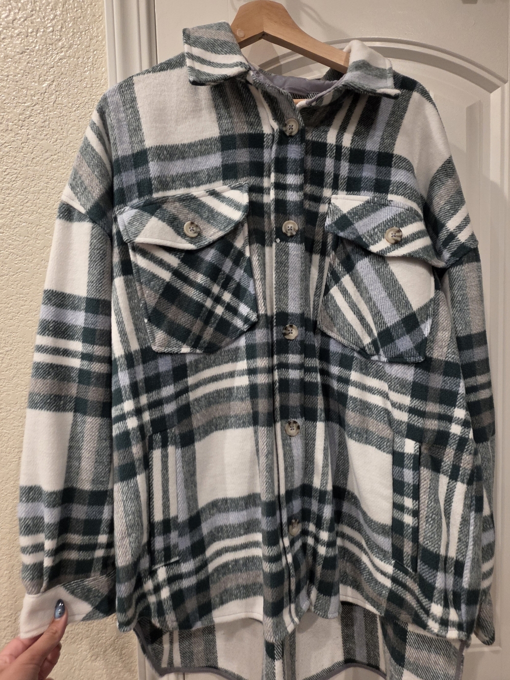 SO Green & White Plaid Oversize Plaid Flannel